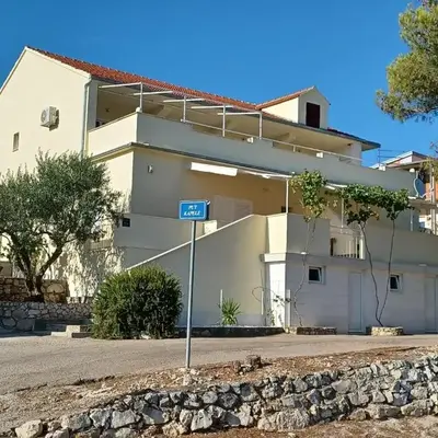 Apartments Maja
