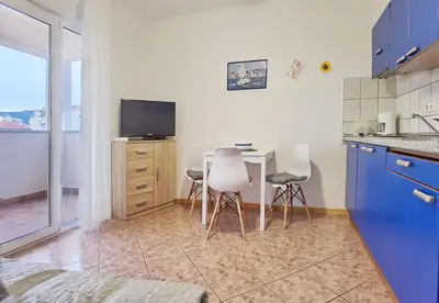 Kuhinja ili čajna kuhinja u objektu LiLu Apartments