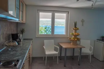 Kuhinja ili čajna kuhinja u objektu Seaside house for families with children Rogoznica - 22156