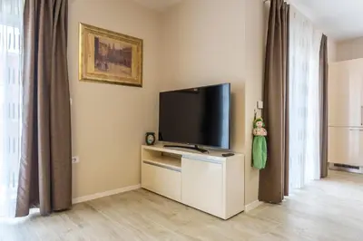 TV i/ili zabavni centar u objektu Flores Luxury Suites-Rogoznica
