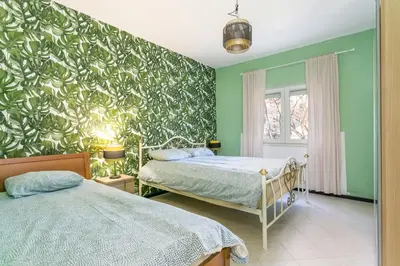 Krevet ili kreveti u jedinici u objektu Apartments by the sea Rogoznica - 22241