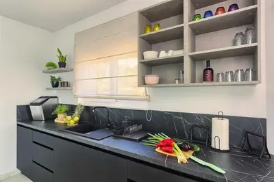 Kuhinja ili čajna kuhinja u objektu Villa Moderna