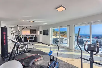 Fitness centar i/ili fitness sadržaji u objektu Villa Moderna