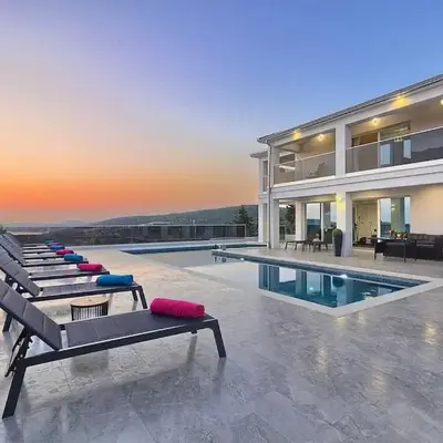 Villa Moderna
