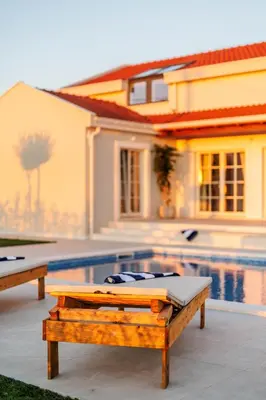 Bazen u objektu Villa Cypress Estate ili u blizini