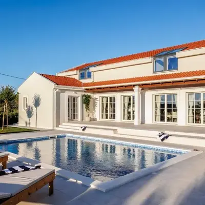 Villa Cypress Estate