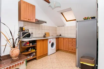 Kuhinja ili čajna kuhinja u objektu Apartments Adriatico