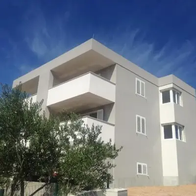 Olive place 2