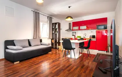 Kuhinja ili čajna kuhinja u objektu Awesome Apartment In Sibenik