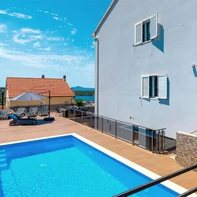 Awesome Apartment In Sibenik