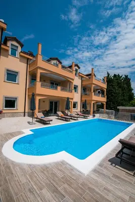 Bazen u objektu Villa Ljubica 2 ili u blizini