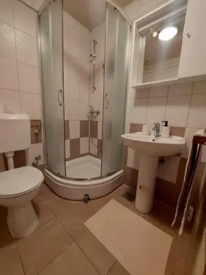 Kupaonica u objektu Apartments Kodzoman