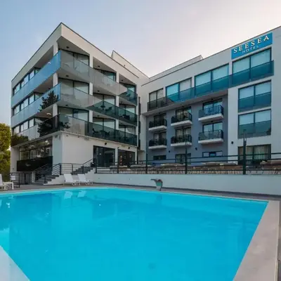 SeeSea Hotel