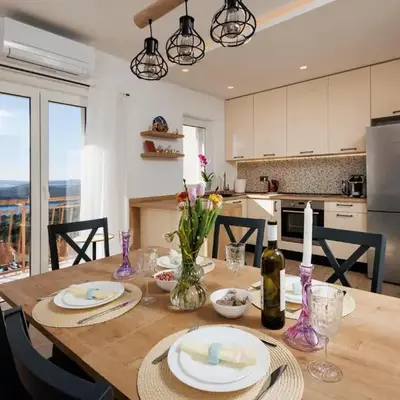 Summer Breeze apartment - Quiet place with a spectacular view and a garden