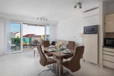 TV i/ili zabavni centar u objektu Apartment Maya Center Modern 2bd