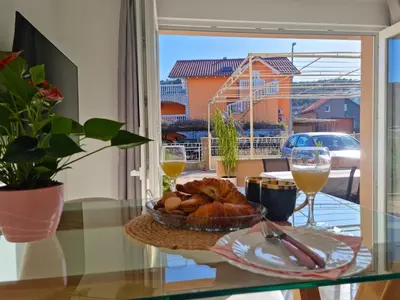 Hrana u apartmanu ili u blizini