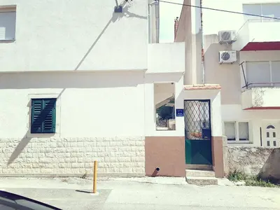 Zgrada u kojoj se nalazi apartman