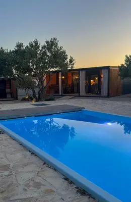 Bazen u objektu Emi Mobile Home ili u blizini