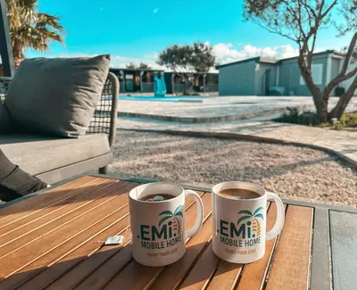 Sadržaji za pripremu kave/čaja u objektu Emi Mobile Home