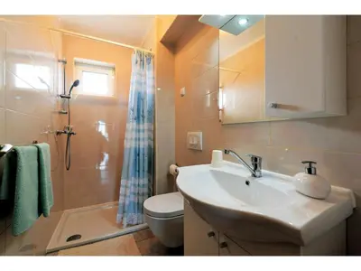 Kupaonica u objektu Apartments Kostelic