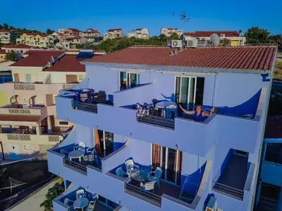 Zgrada u kojoj se nalazi apartman