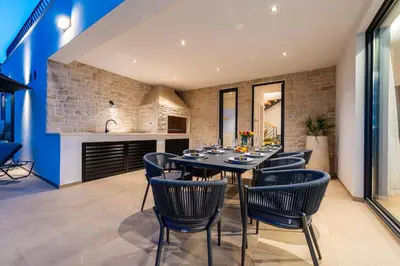Tlocrt objekta Luxury Villa Kaia -Heated pool, Sea View, Jacuzzi, Gym and Sauna