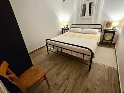 Krevet ili kreveti u jedinici u objektu Apartments by the sea Rogoznica - 22448
