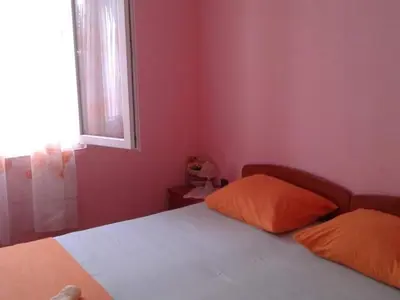 Krevet ili kreveti u jedinici u objektu Apartment in Rogoznica near Miline Beach