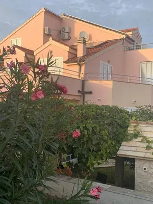 Vrt u objektu Villa Flipa Apartman Lilly