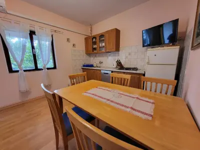 Kuhinja ili čajna kuhinja u objektu Jasna Apartments West