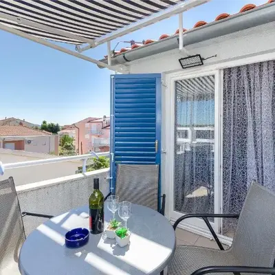 Studio Apartman Luka