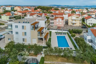 Bazen u objektu Villa Corcovado Deluxe Apartments with Heated Pool ili u blizini