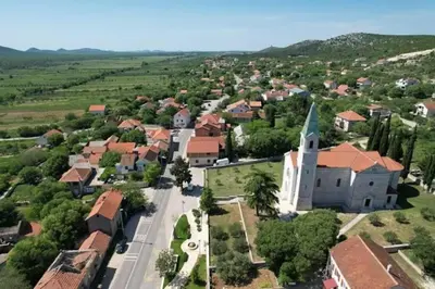 Priroda u blizini vila