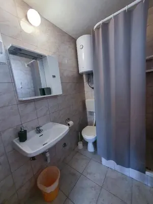 Kupaonica u objektu Apartments and Rooms Jengic