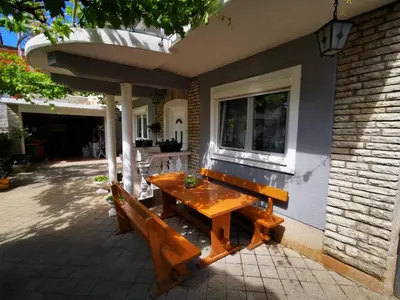 Zgrada u kojoj se nalazi apartman