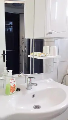 Kupaonica u objektu Apartments Sanda Tribunj