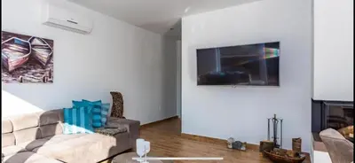 TV i/ili zabavni centar u objektu Villa Tara