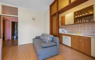 Kuhinja ili čajna kuhinja u objektu 2 Bedroom Nice Apartment In Sibenik