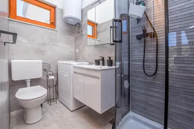 Kupaonica u objektu Apartments Mareni