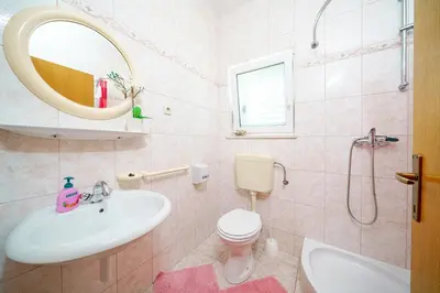 Kupaonica u objektu Apartments Ante