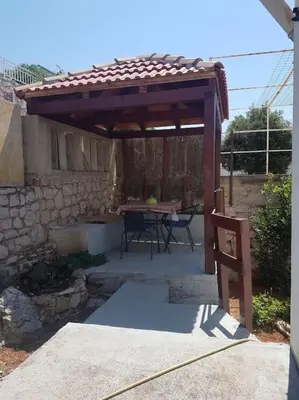 Zgrada u kojoj se nalazi apartman