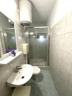 Kupaonica u objektu Apartments Bulovic Bozo 2