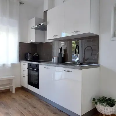 Kuhinja ili čajna kuhinja u objektu Maris Residence