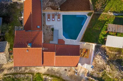 Bazen u objektu Holiday Residence Danica ili u blizini