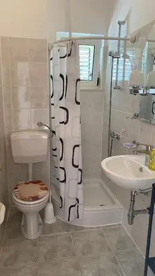 Kupaonica u objektu apartman Antonia
