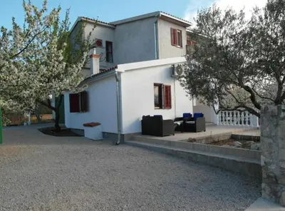 Zgrada u kojoj se nalazi apartman