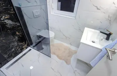 Kupaonica u objektu L&A Luxury Villa