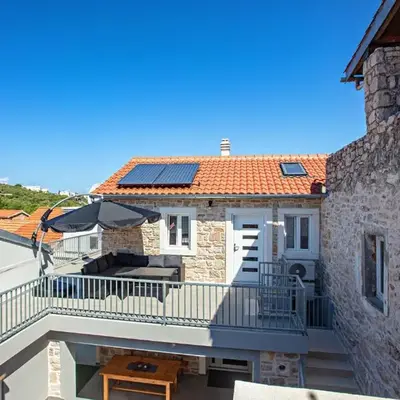 Family friendly house with a swimming pool Murter - 23203