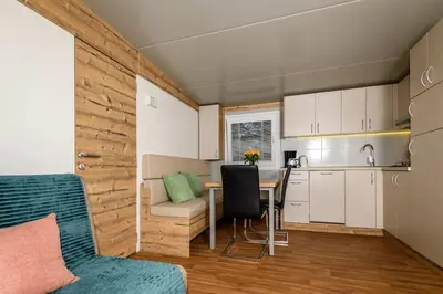 Kuhinja ili čajna kuhinja u objektu Cozy and Chic Little House with Pool Ivinj-1 Vodice