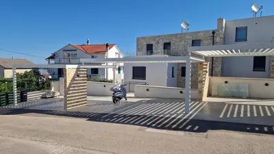 Zgrada u kojoj se nalazi apartman